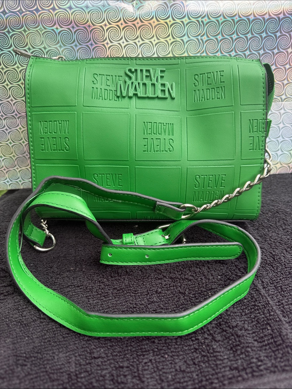 Steve Madden Bright Green Embossed Chain Strap Crossbody